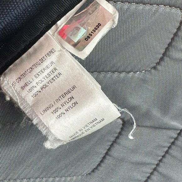 The North Face Jester Navy/Black Backpack Durable Design W/Multiple Compartments - Picture 3 of 5